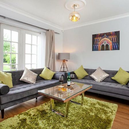 Villa Thomas, Off Leeman Road, Sleeps 9 York Exterior foto